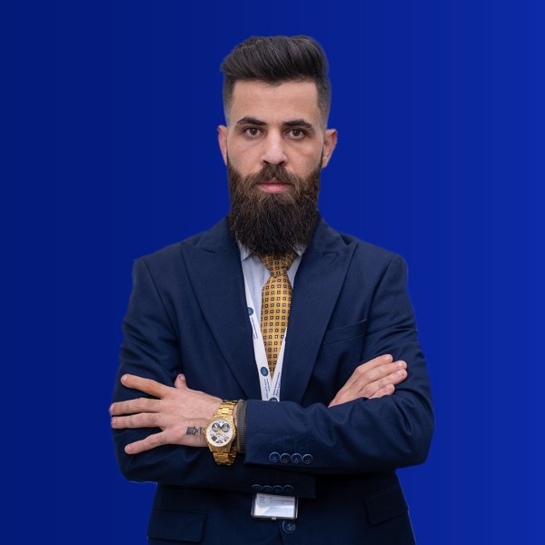 مصطفى جمال